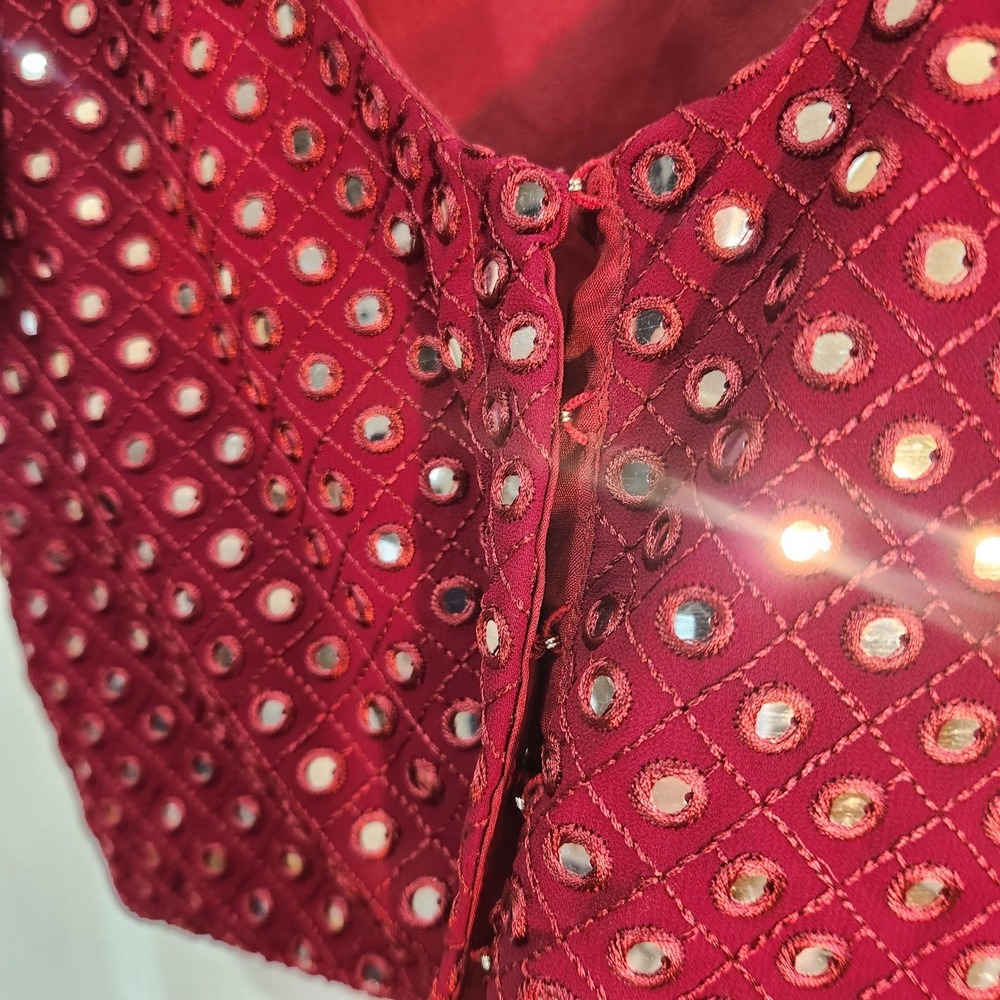 Maroon Mirror Work Saree Blouse Puff Sleeve Choli Top Burgundy Embroidery Size M - Picture 4 of 5
